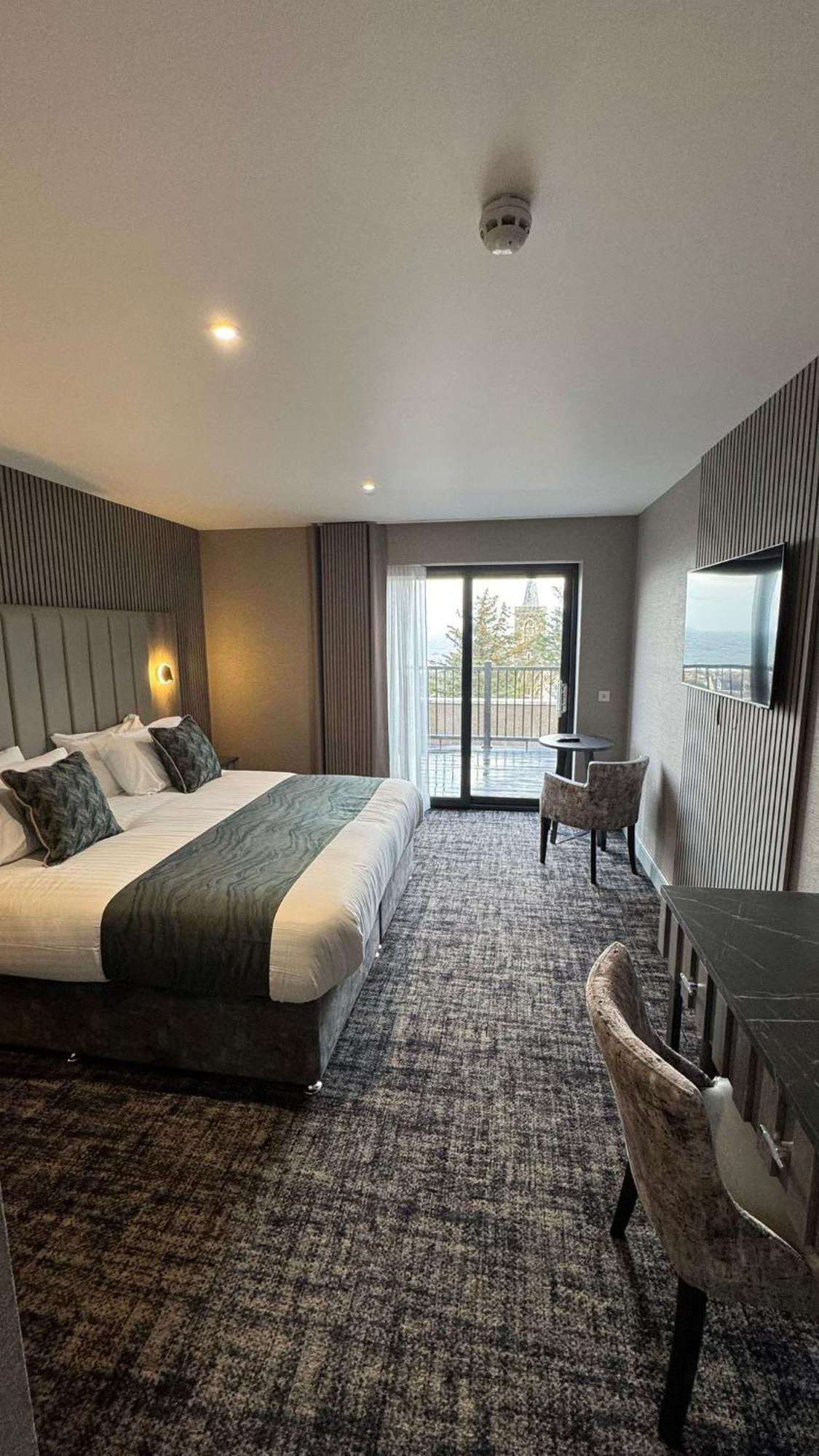 The Knowes Hotel & Restaurant Macduff Habitación foto
