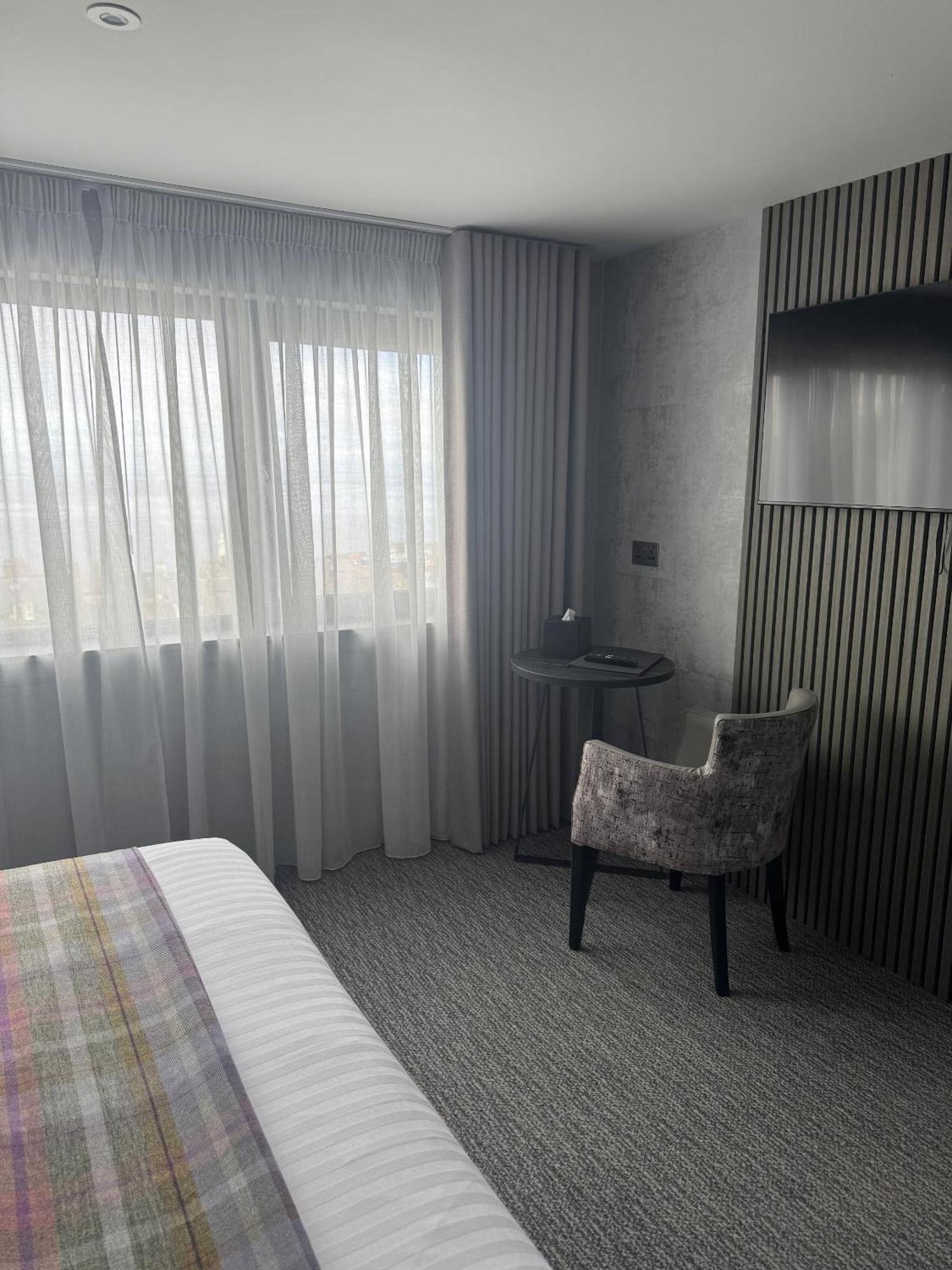 The Knowes Hotel & Restaurant Macduff Habitación foto